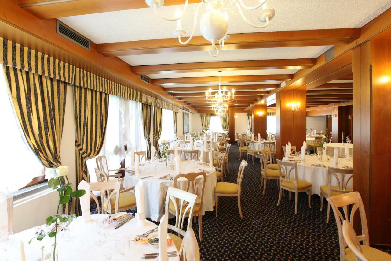 Royal Olympic Hotel Pinzolo Exterior foto
